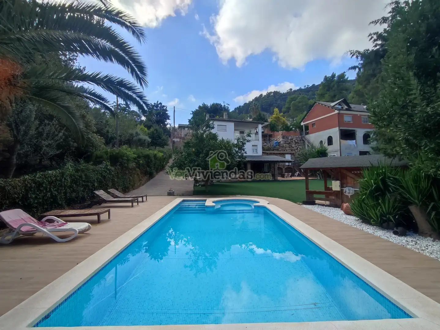 Swimming pool of Houses for sale in Vallirana, Barcelona