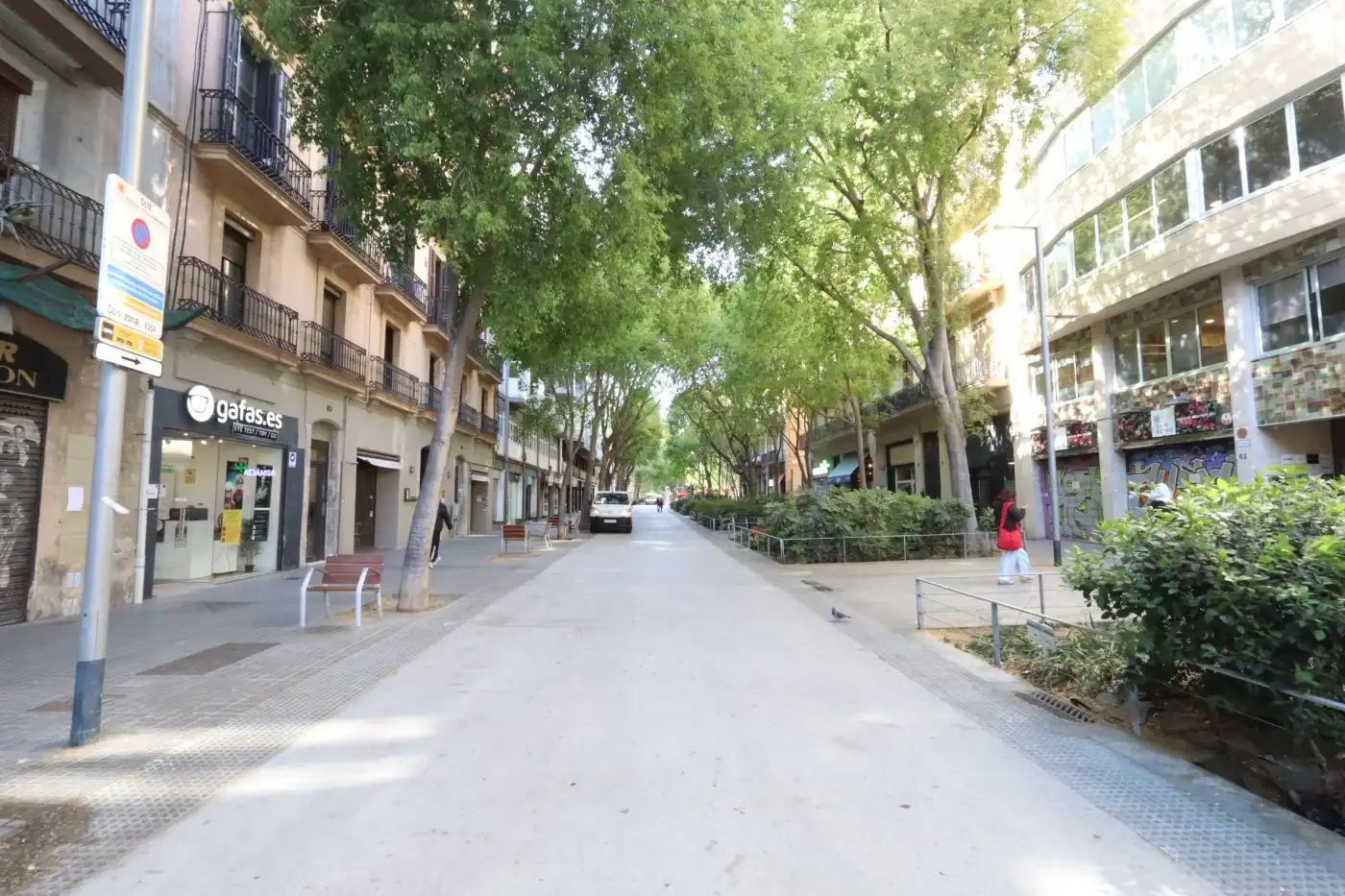 Vista exterior de Piso en venta en Barcelona con Balcón