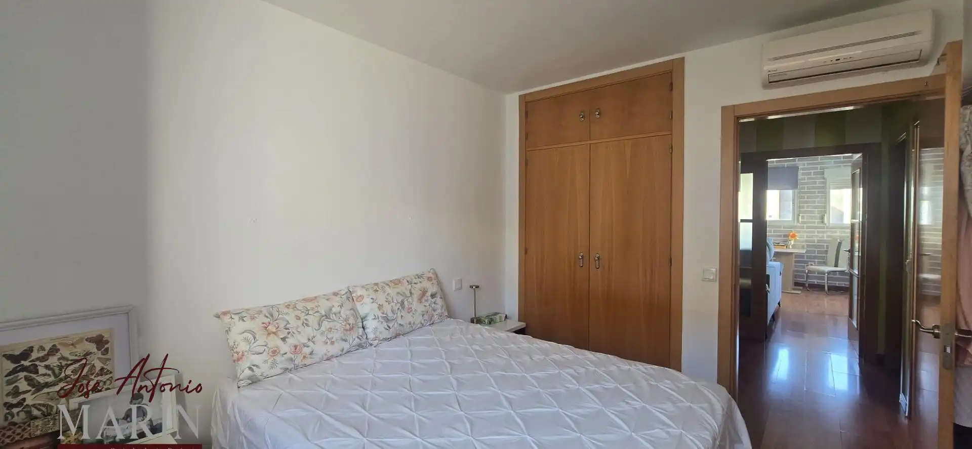 Habitación de Dúplex de alquiler en Badajoz con Aire acondicionado, Terraza y Amueblado