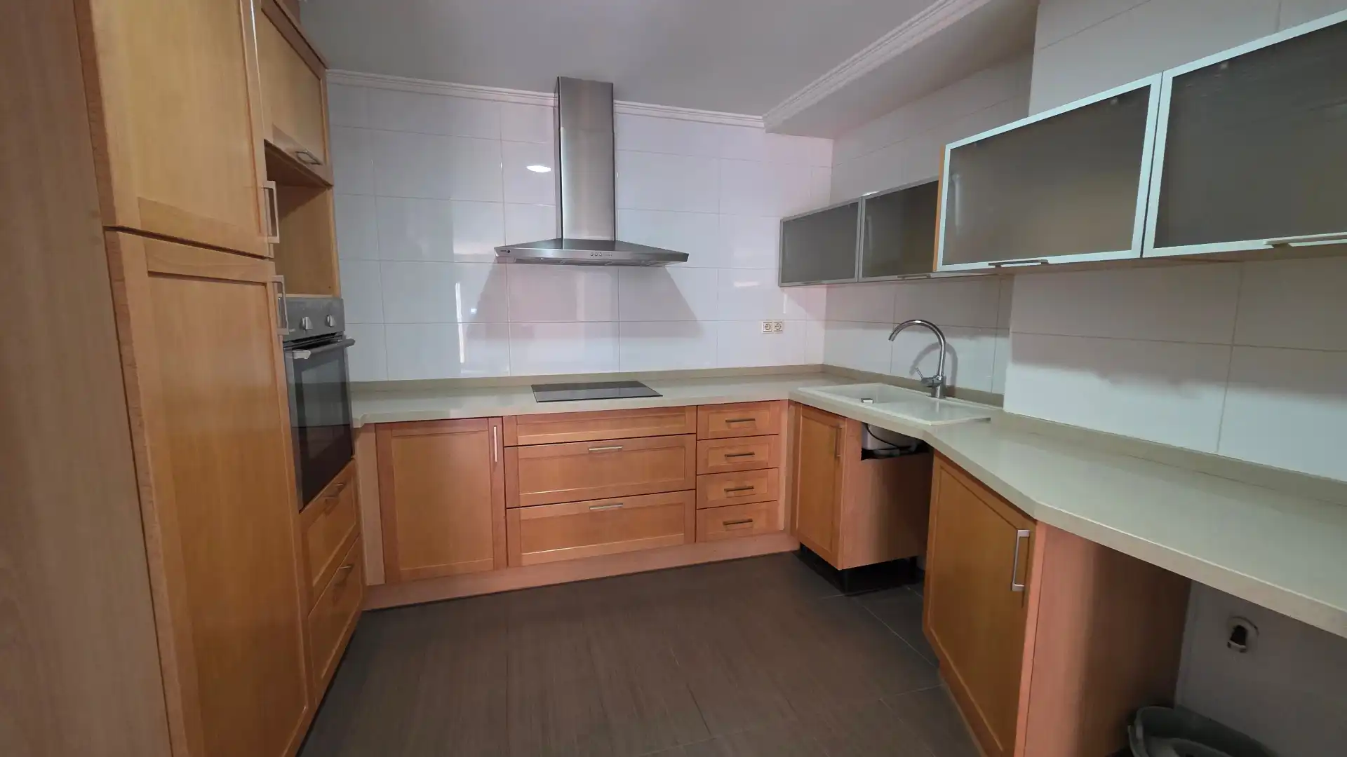 Kitchen of Flat for rent in Torrent  with Oven, Balcony and Pets allowed