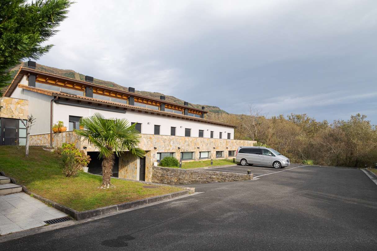 Vista exterior de Piso en venta en Hondarribia con Calefacción, Jardín privado y Terraza