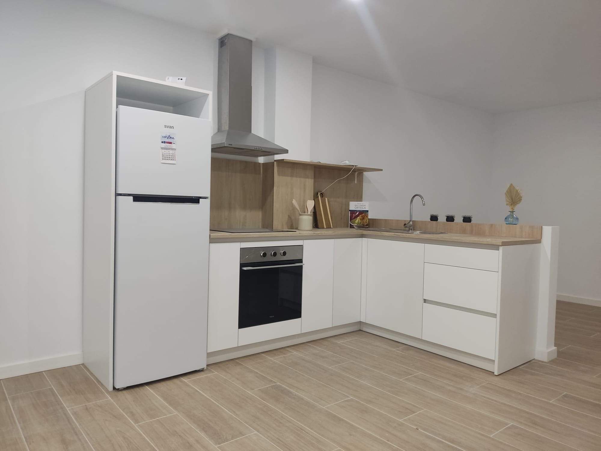 Planta baixa en venda a Plaza Crevillente - Antiguos Juzgados - El Asilo, Elche ciudad