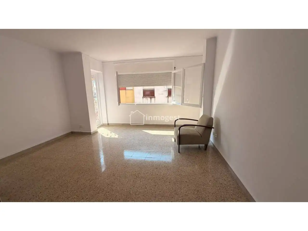 Vista exterior de Piso en venta en Salt con Balcón