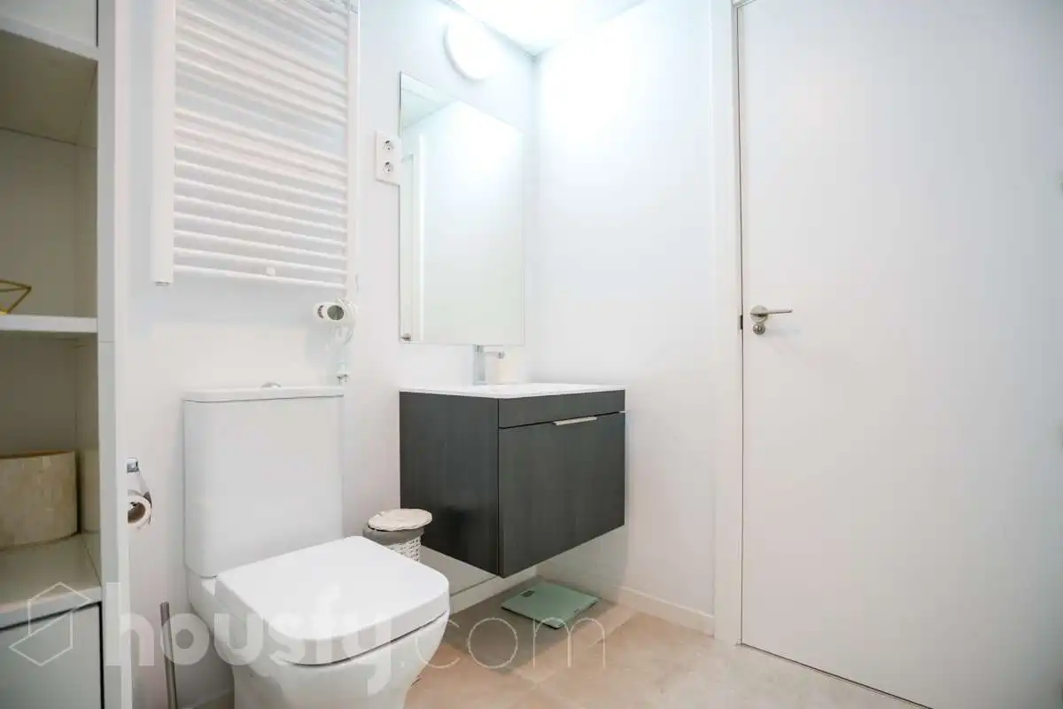 Badezimmer von Dachboden zum Verkauf in Rivas-Vaciamadrid mit Klimaanlage, Heizung und Parkett