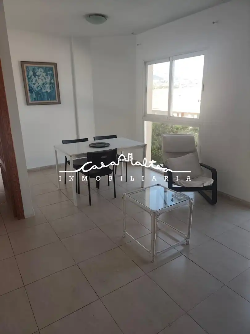 Außenansicht von Wohnungen zur Miete in Altea mit Privatgarten