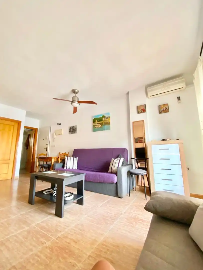 Wohnzimmer von Wohnungen zur Miete in Cartagena mit Klimaanlage, Möbliert und Waschmaschine