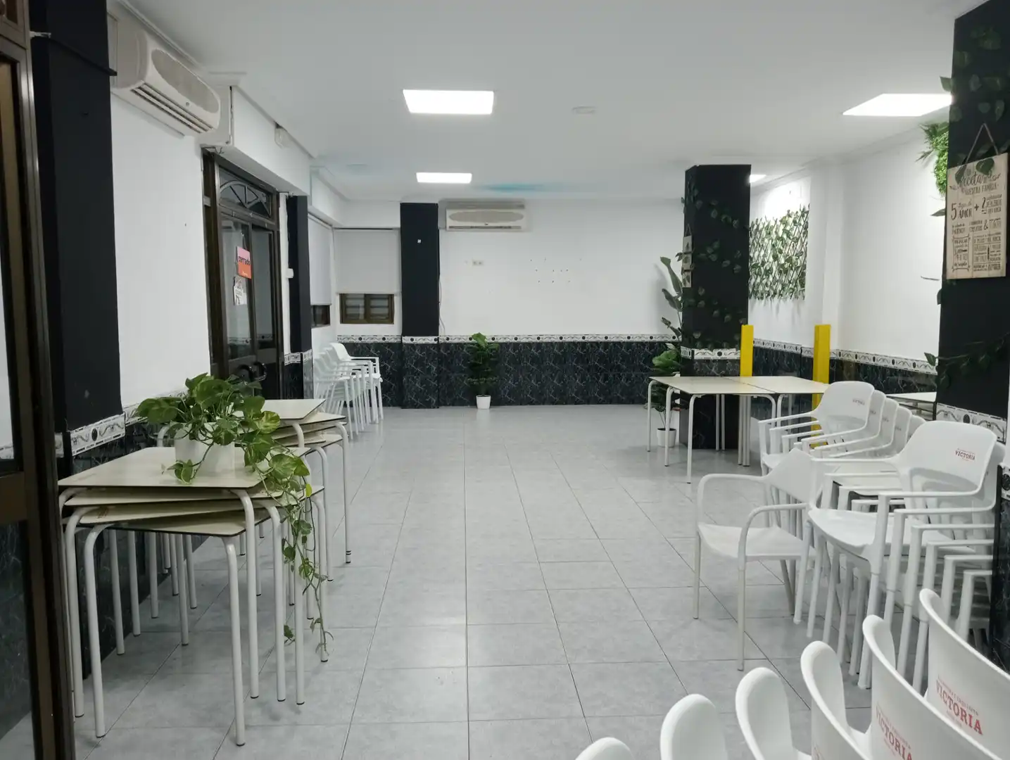 Local de lloguer en Málaga amb Moblat