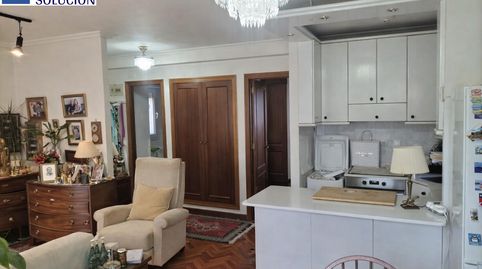 Foto 3 de Piso en venta en Valdenoja, Santander