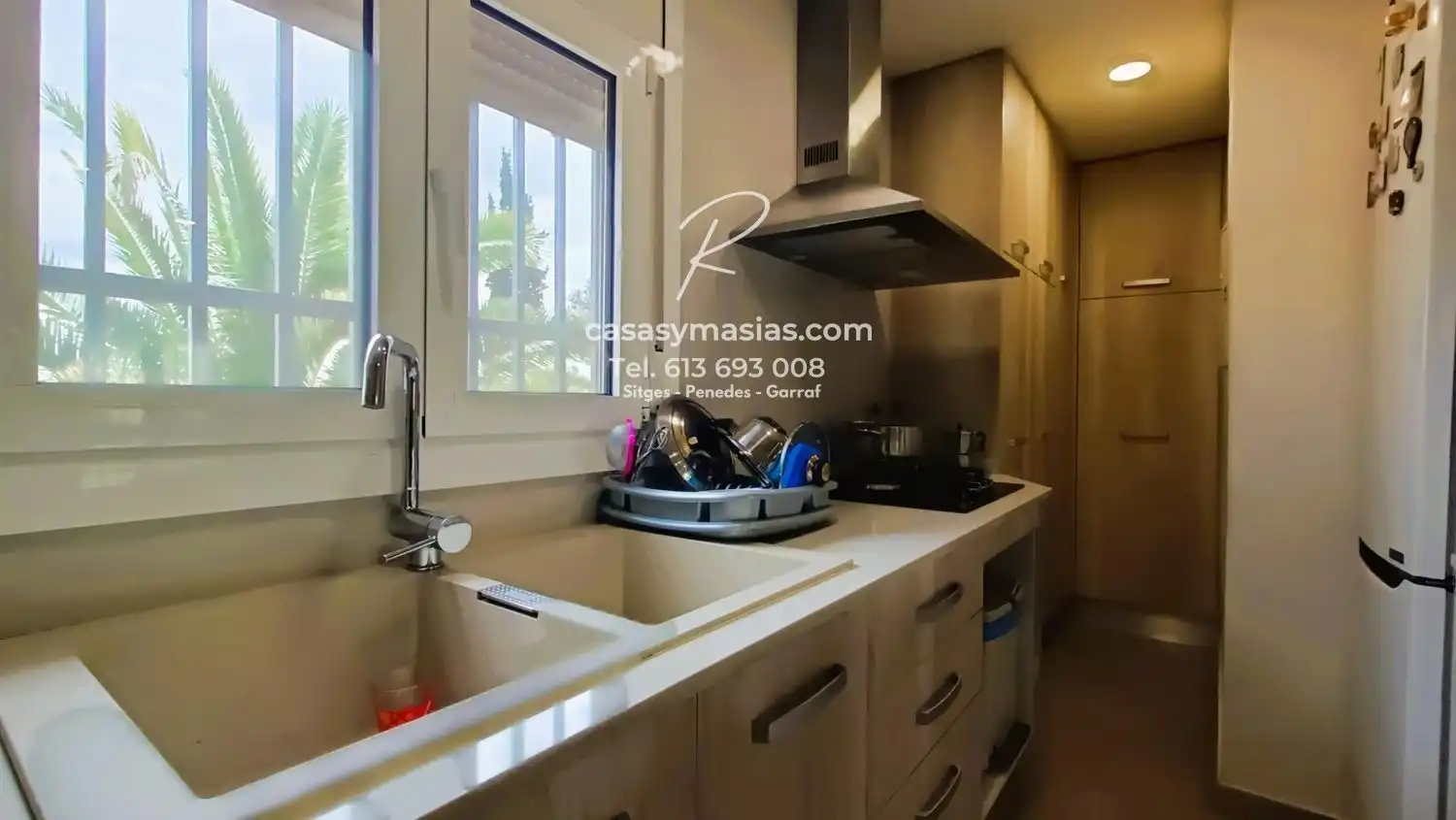 Cocina de Edificio en venta en Mediona