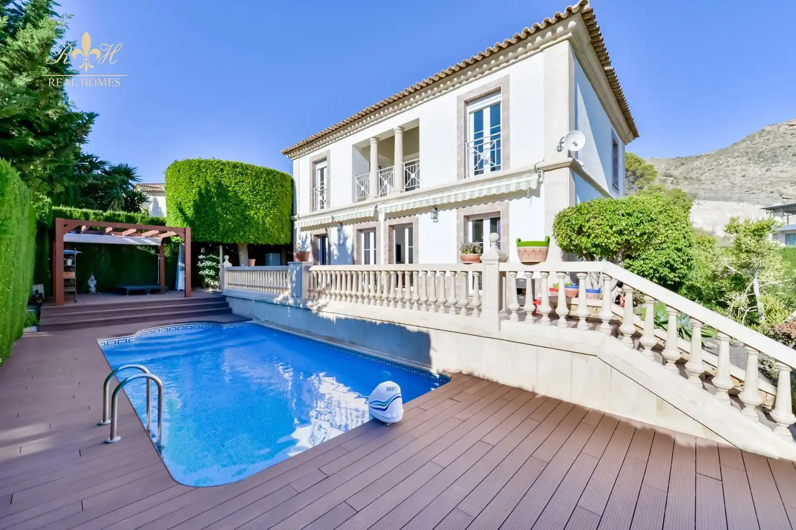 Chalet con piscina en venta en GOLF BAHÍA, imagen 49