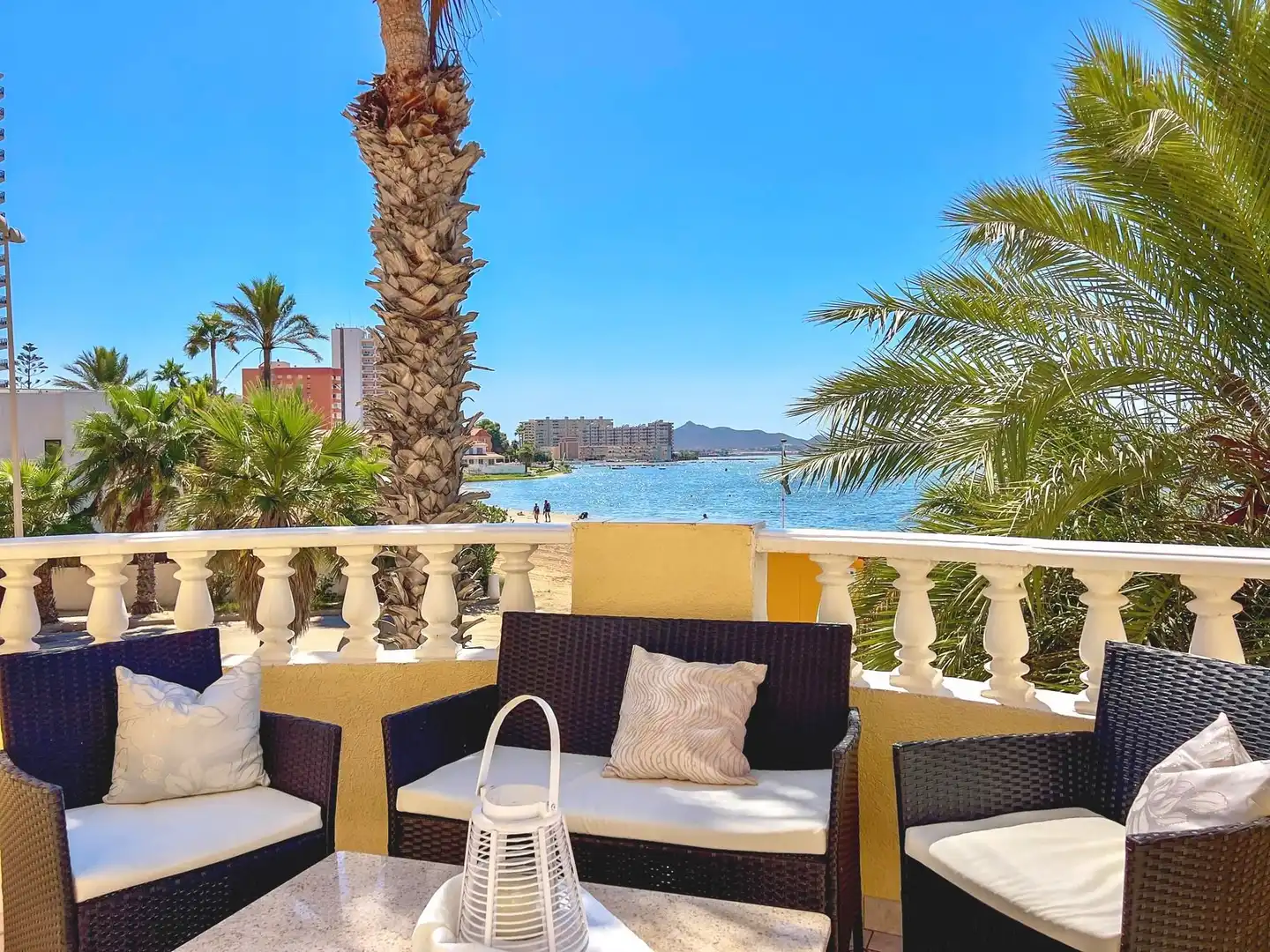 Terrasse von Haus oder Chalet zum Verkauf in La Manga del Mar Menor mit Klimaanlage, Heizung und Privatgarten
