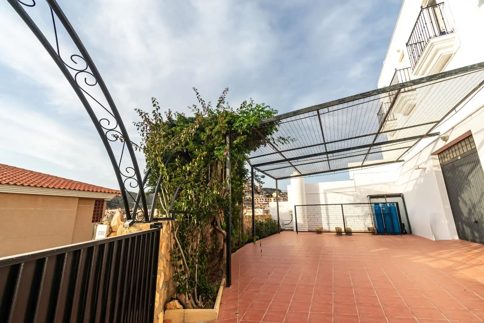 Terrassa de Casa o xalet en venda en Águilas amb Aire condicionat, Jardí privat i Terrassa