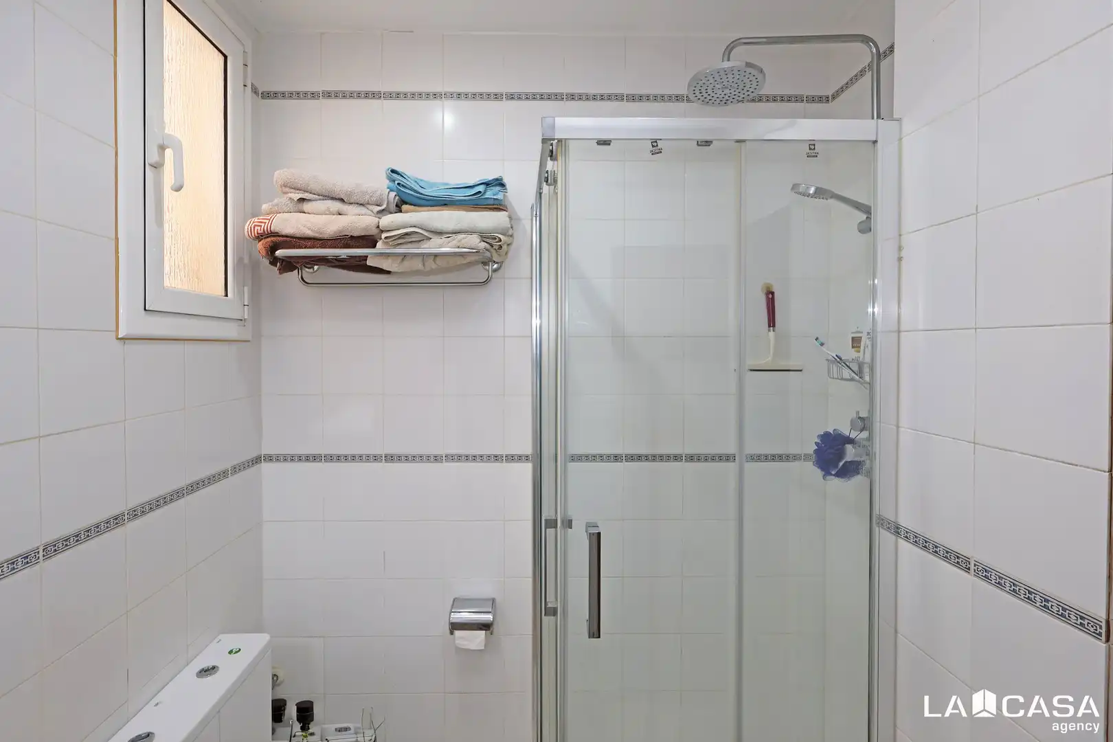 Baño de Piso en venta en Barcelona con Balcón