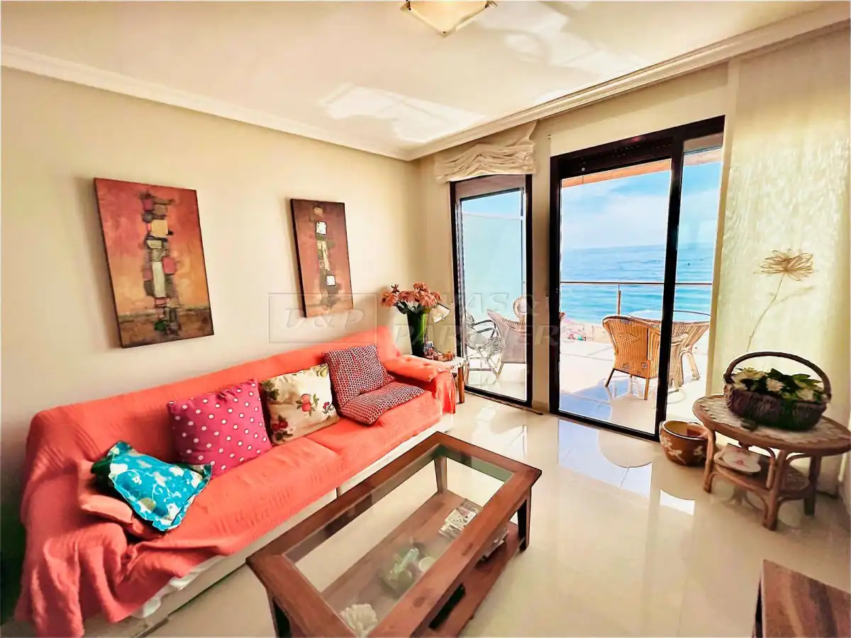 Piso con terraza en venta en Mariano Ruiz Canovas, imagen 2