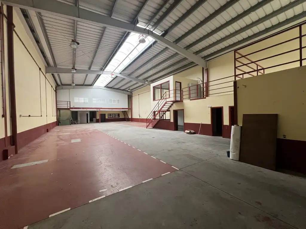 Industrial buildings for sale in Lugo  with Alarm