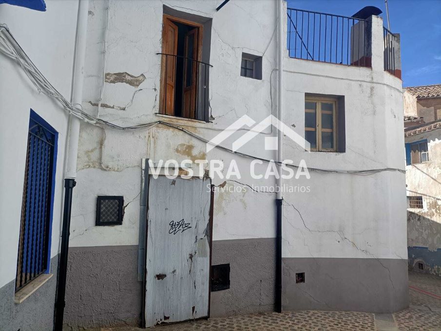 Vista exterior de Casa adosada en venda en Ayora