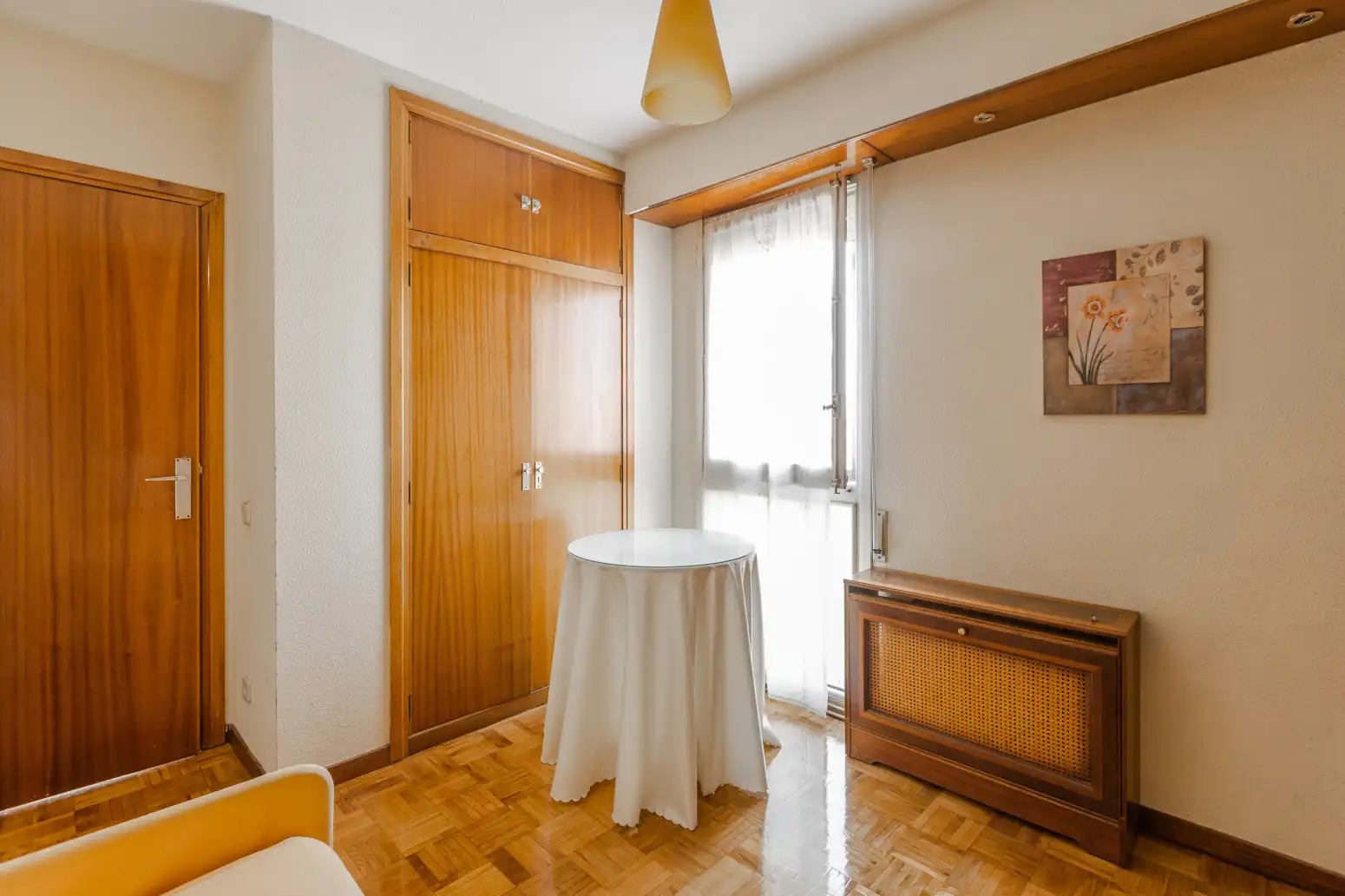 Dormitori de Pis de lloguer en  Pamplona / Iruña amb Calefacció, Parquet i Terrassa