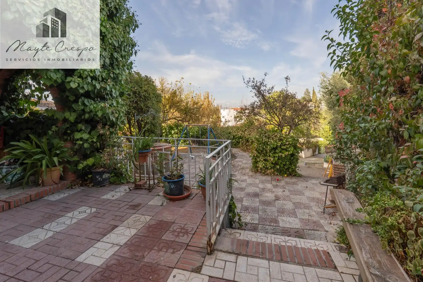 Jardí de Casa o xalet en venda en La Zubia amb Calefacció, Jardí privat i Terrassa