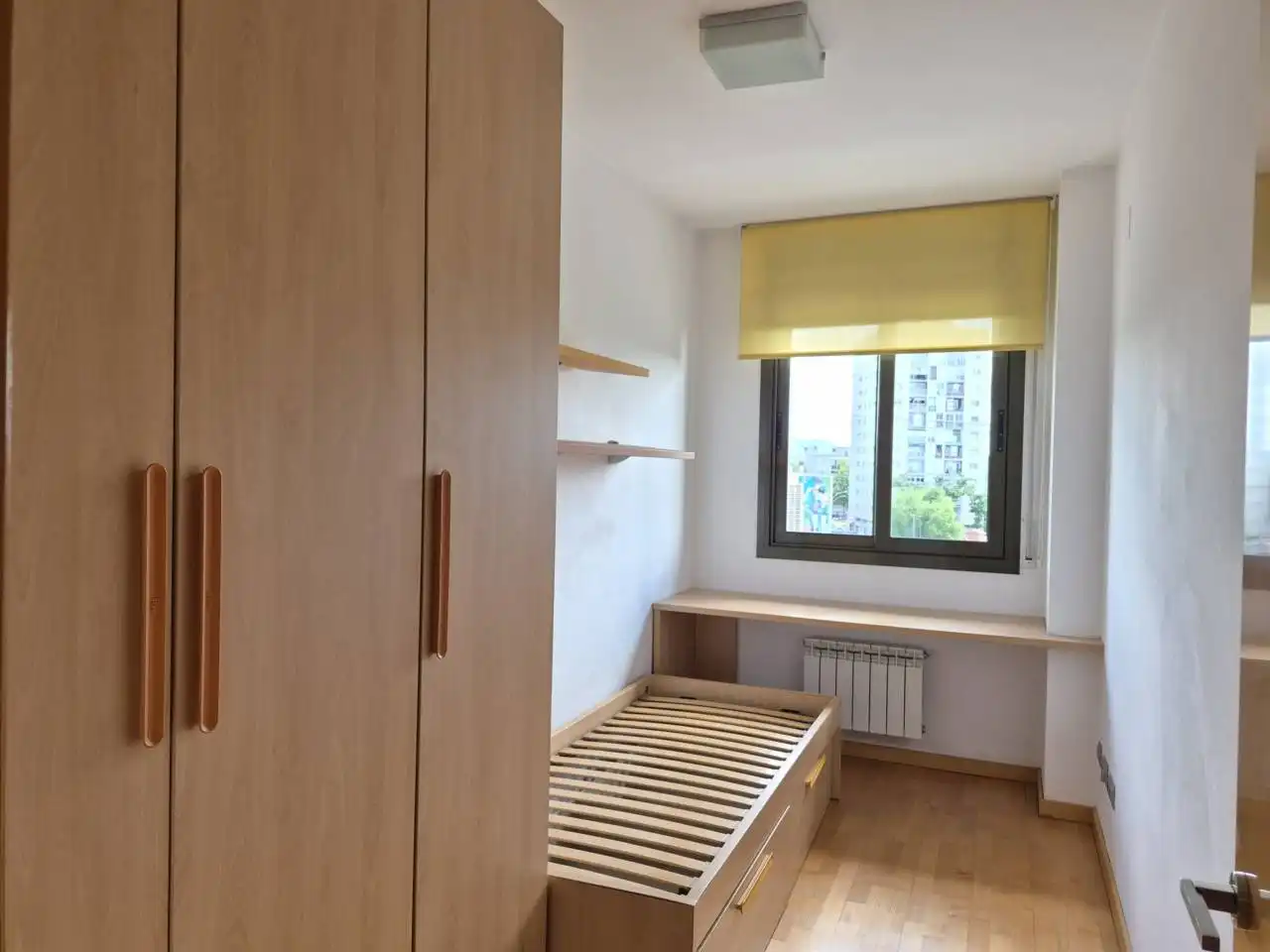 Dormitori de Pis en venda en Terrassa amb Aire condicionat, Calefacció i Parquet