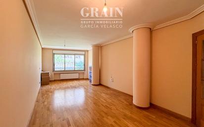 Exterior view of Flat for sale in  Albacete Capital  with Air Conditioner, Heating and Storage room