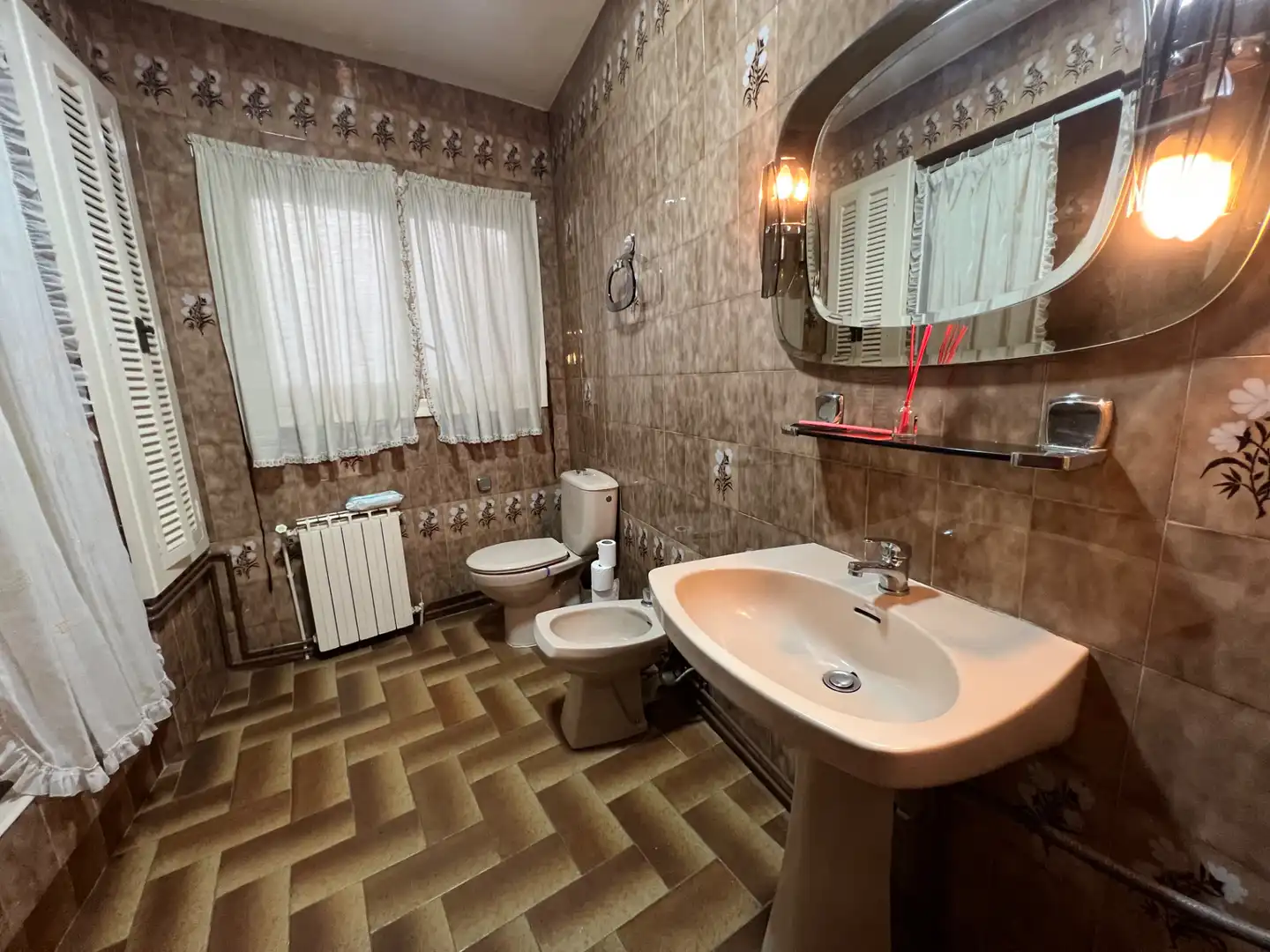 Baño de Casa adosada en venta en Vila-seca con Aire acondicionado, Calefacción y Jardín privado