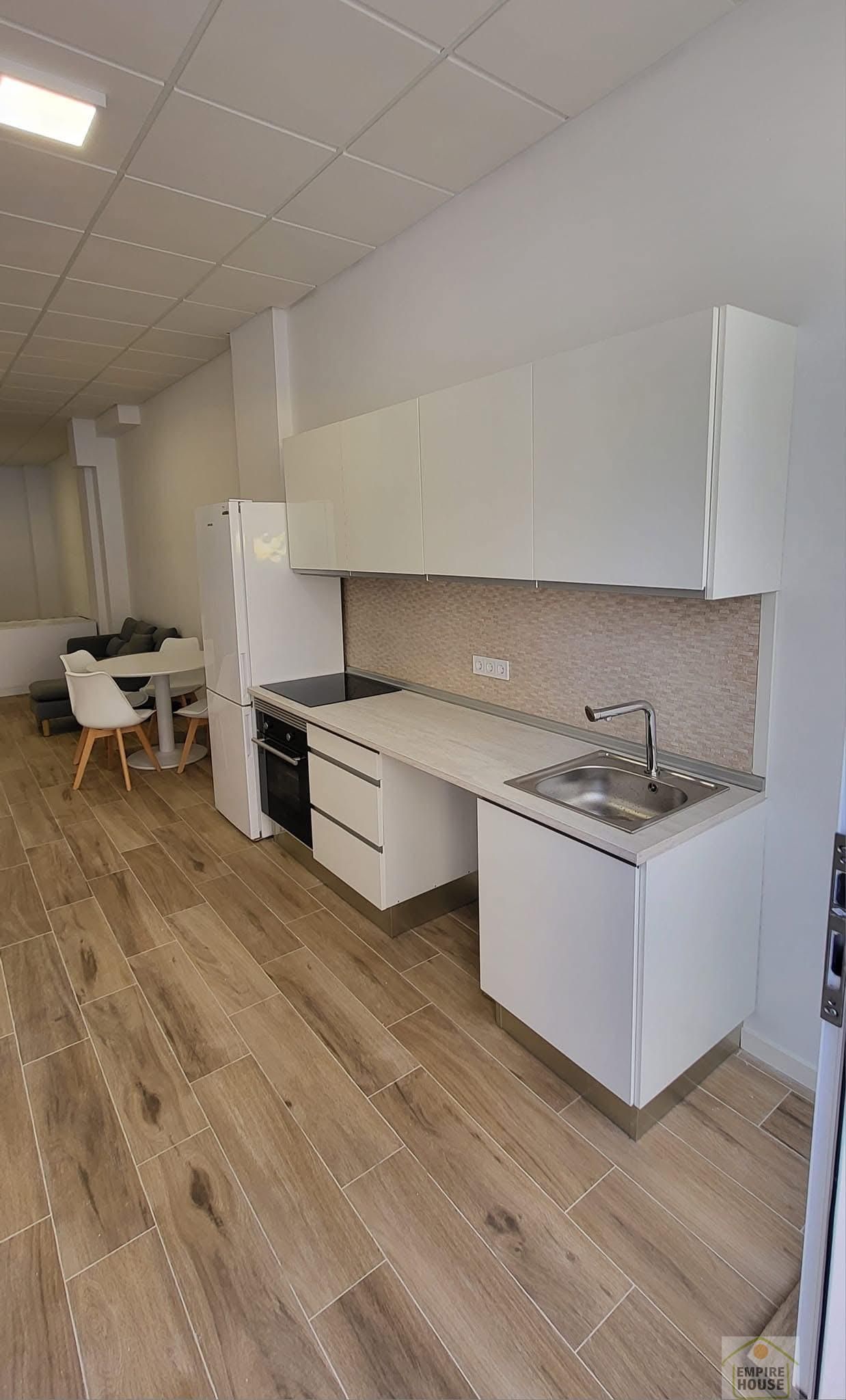 Cuina de Apartament en venda en  Valencia Capital amb Moblat