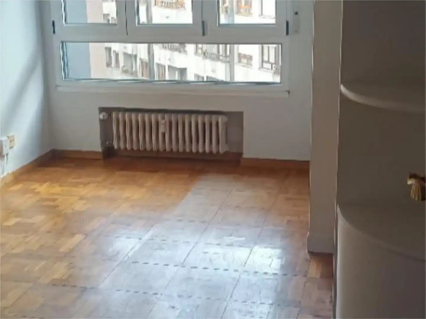 Bedroom of Flat for sale in Gijón 