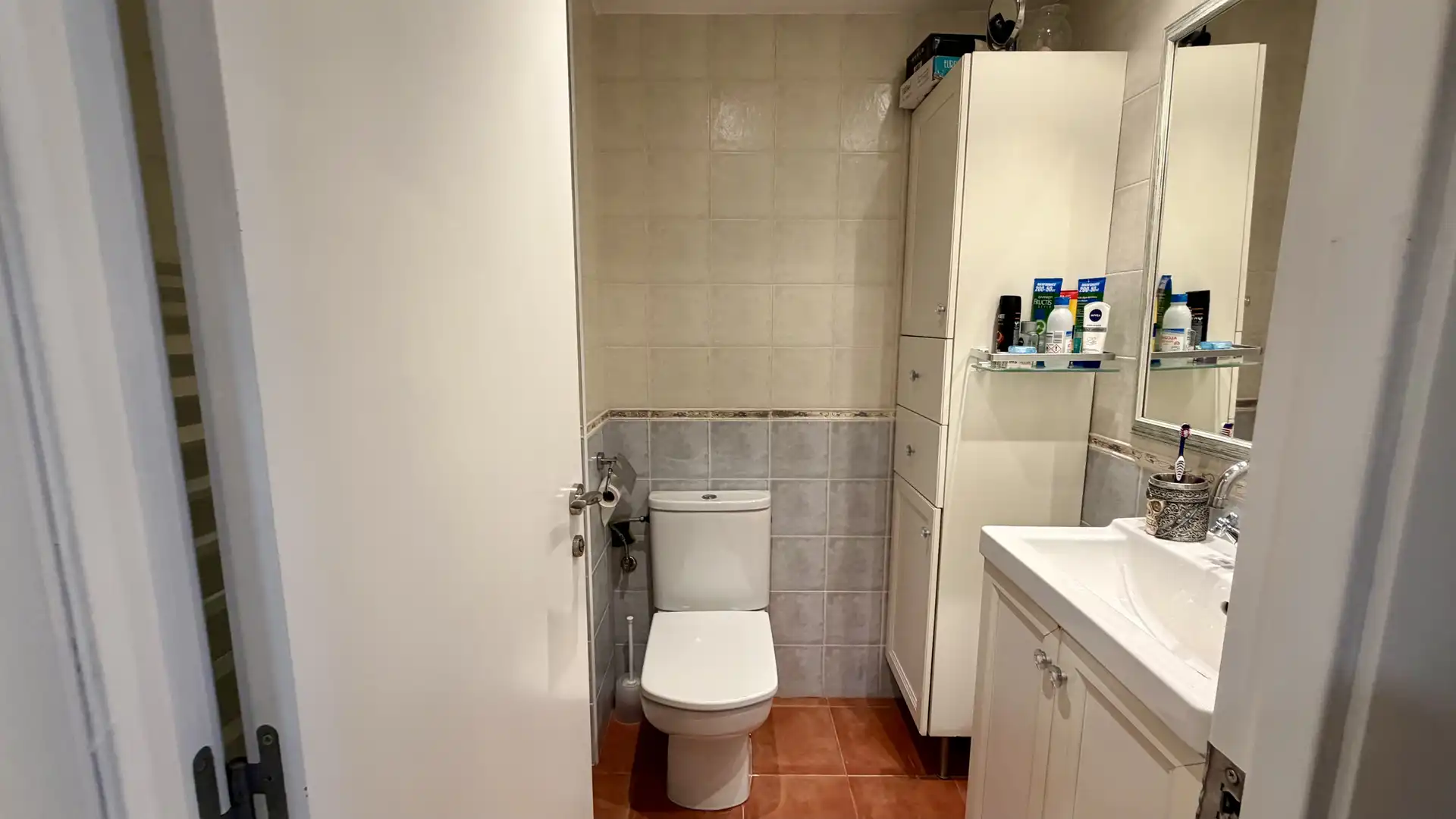 Bathroom of Flat for sale in Cornellà de Llobregat  with Balcony