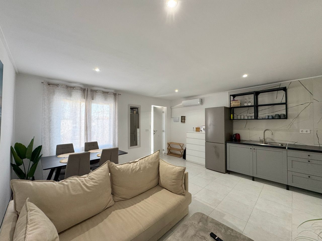 Sala de estar de Casa o chalet en venta en Torrevieja con Aire acondicionado, Calefacción y Jardín privado