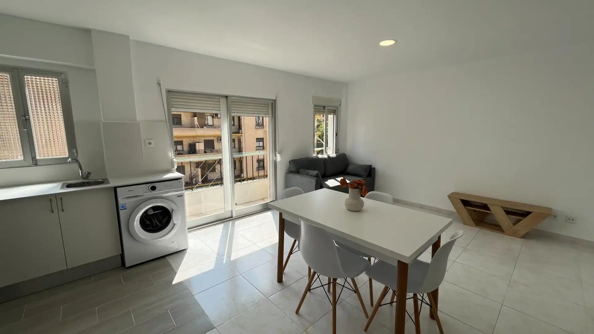 Apartment with terrace to rent in REY ALFONSO BAT, imagen 4