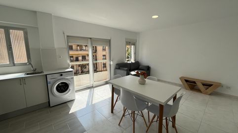 Foto 4 de Apartamento de alquiler en Rey Alfonso Bat, Nuevo Centro, Sagunto / Sagunt