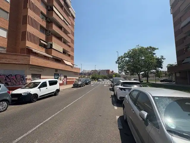 Vista exterior de Pis en venda en El Rabal