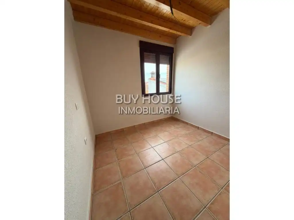 Dúplex en venta en Calle Arrabal, Villaluenga de la Sagra