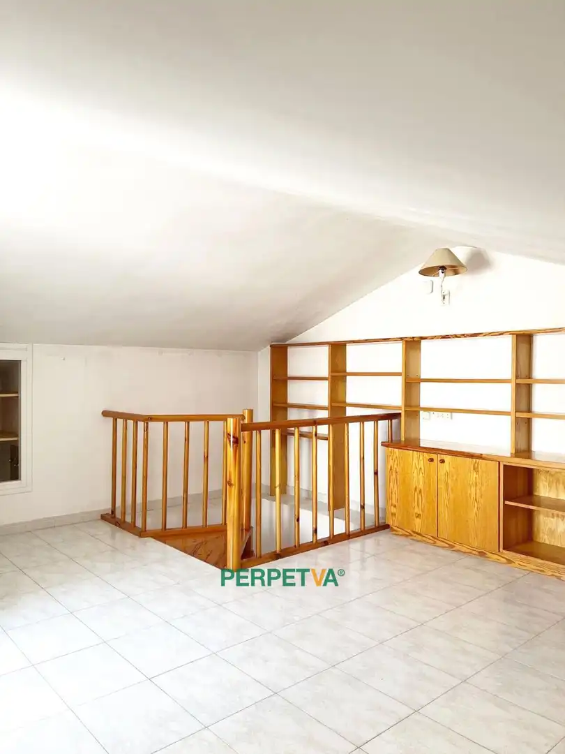 Habitación de Ático en venta en Murcia con Aire acondicionado y Terraza