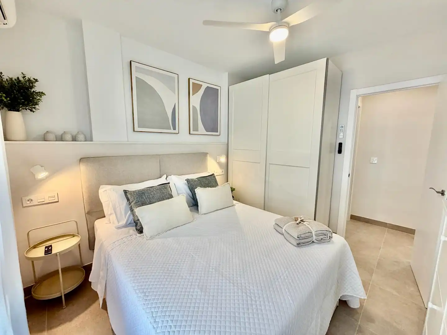 Bedroom of Flat for rent in Almuñécar  with Air Conditioner, Heating and Terrace
