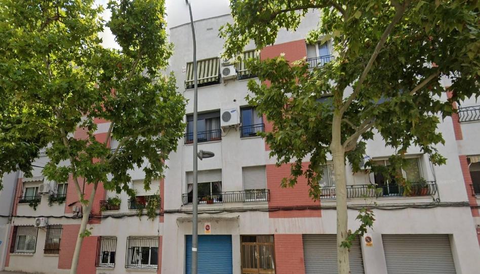 Foto 1 de Piso en venta en Carrer de la Valira, Les Arenes - La Grípia  Can Montllor, Barcelona