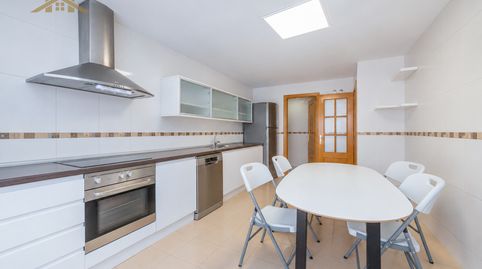 Foto 5 de Casa o xalet en venda a Calle Italia, Altos del Olivar - El Caracol, Valdemoro