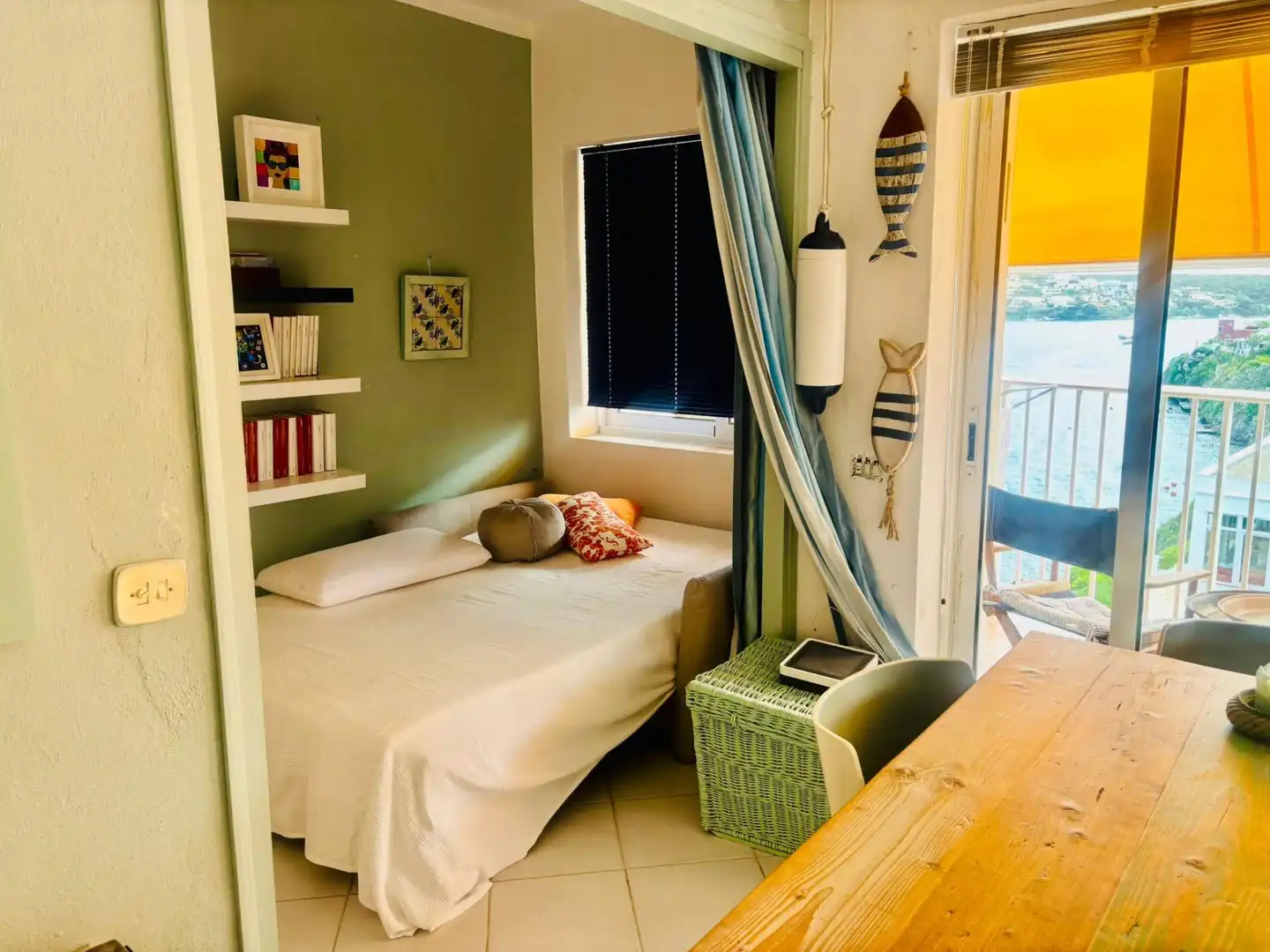 Bedroom of Flat for rent in Es Castell  with Air Conditioner, Heating and Terrace