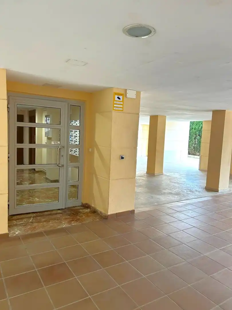 Pis de lloguer en La Pobla de Farnals amb Aire condicionat, Jardí privat i Terrassa