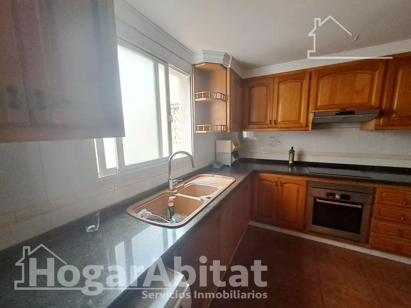 Cuina de Casa o xalet en venda en Castellón de la Plana / Castelló de la Plana amb Terrassa, Traster i Moblat