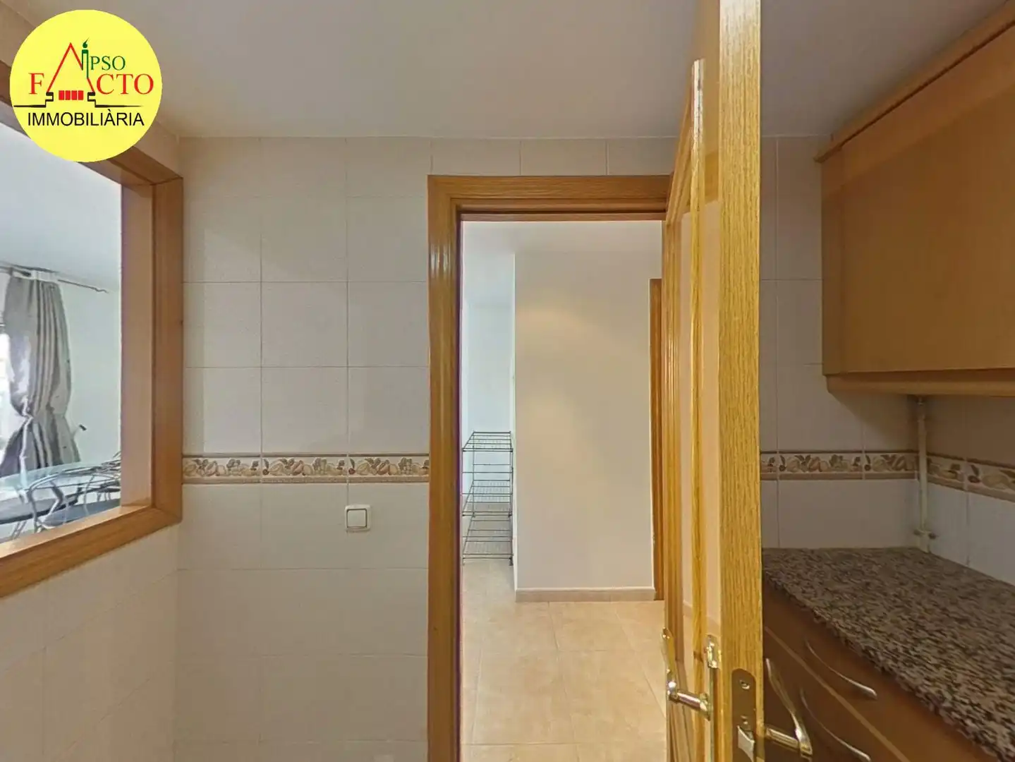 Baño de Piso en venta en Girona con Calefacción