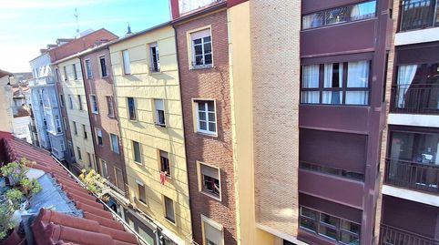 Foto 4 de Piso de alquiler en Macias Picavea, Centro, Valladolid Capital
