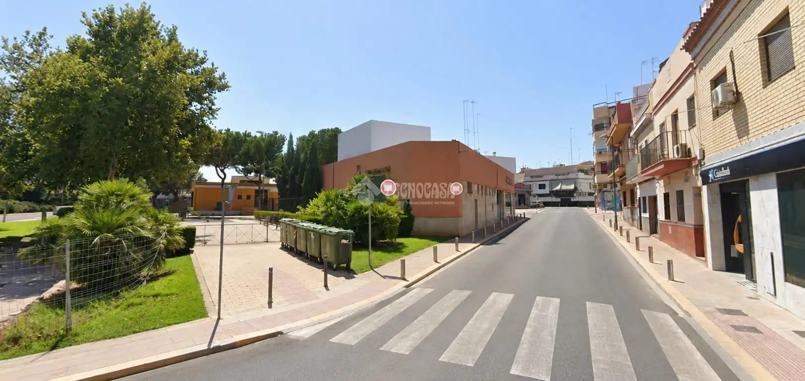 Vista exterior de Casa adosada en venda en Alcalá de Guadaira amb Aire condicionat i Calefacció