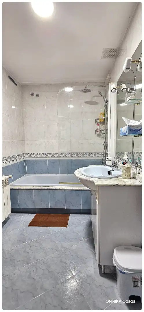 Baño de Piso en venta en Ames con Calefacción, Amueblado y Horno