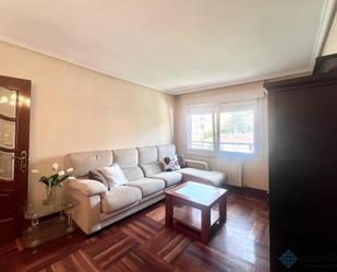 Flat to rent in Jose Maria Ugartuburo , Zurbaran