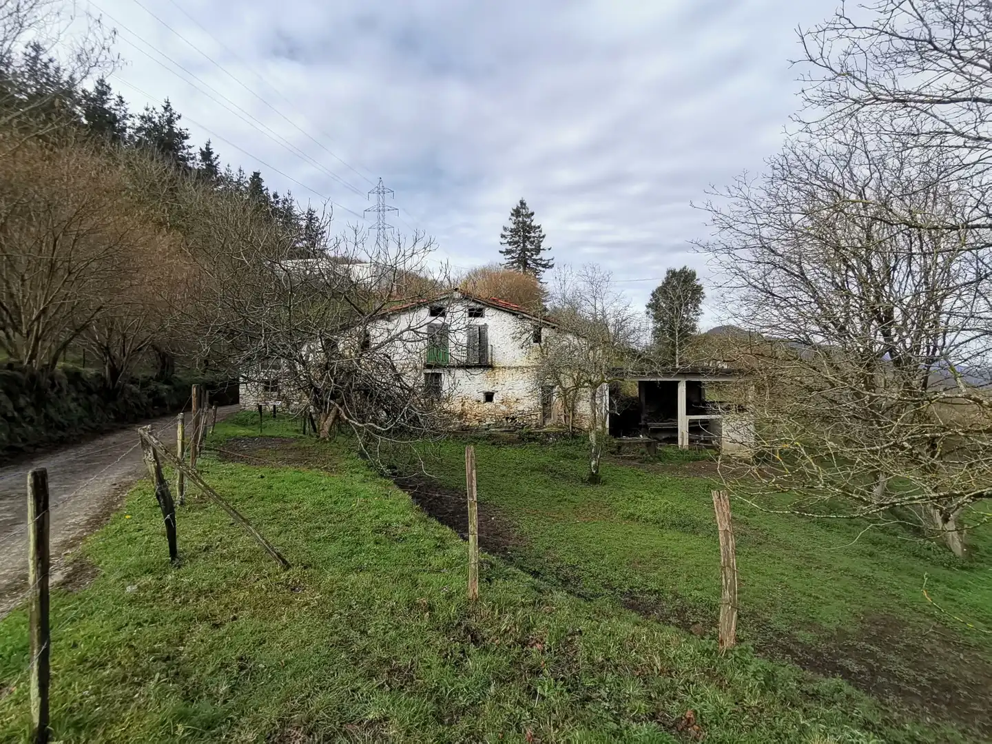 Country homes for sale in Elgeta