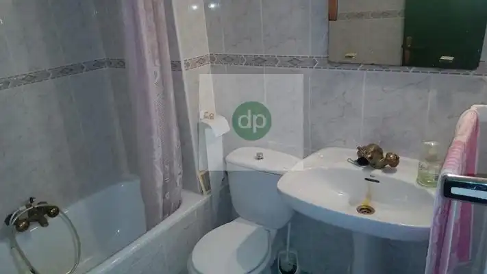 Badezimmer von Wohnung zum Verkauf in Badajoz mit Terrasse und Abstellraum