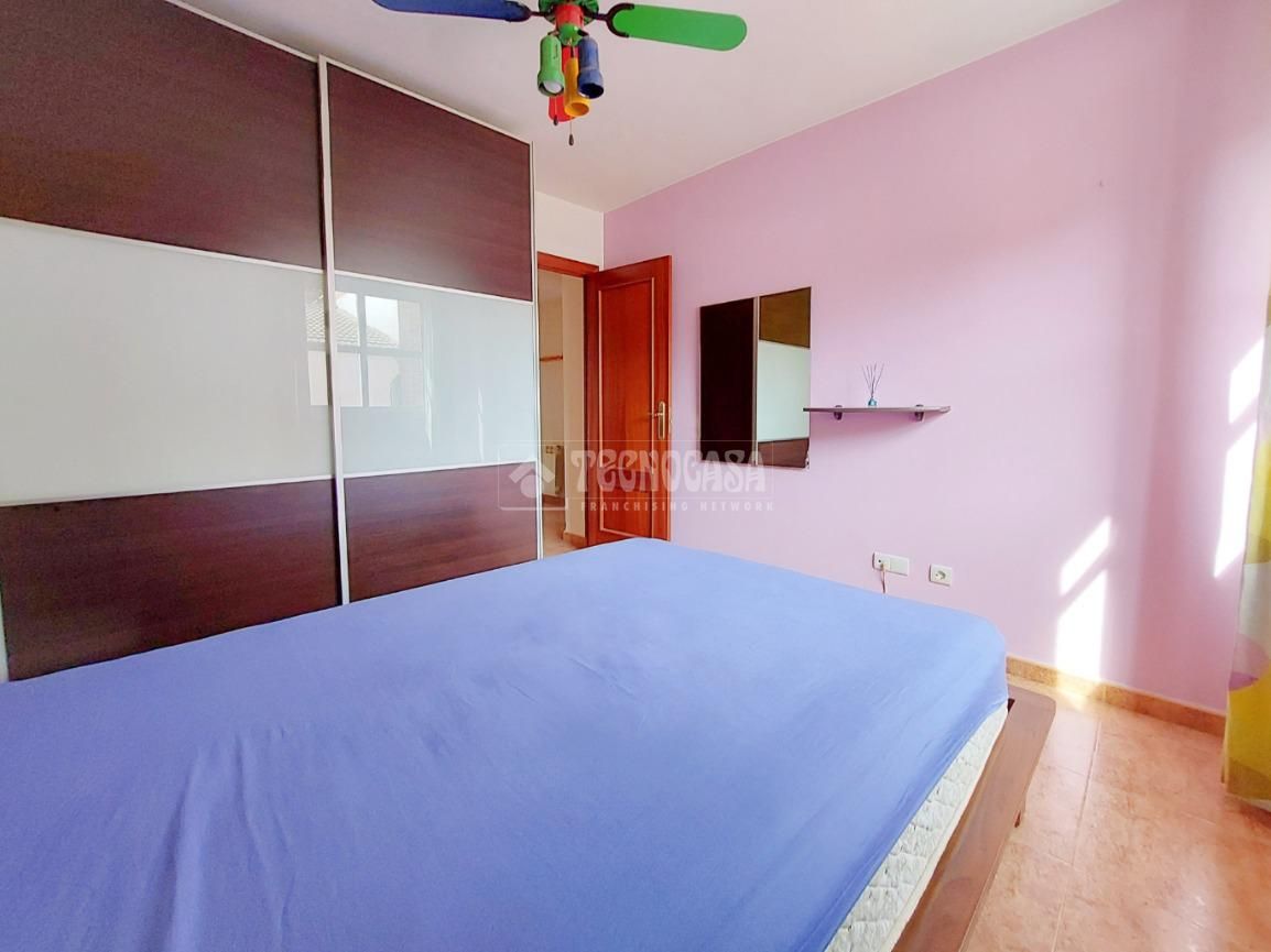 Bedroom of Flat for sale in  Zaragoza Capital  with Air Conditioner, Heating and Storage room