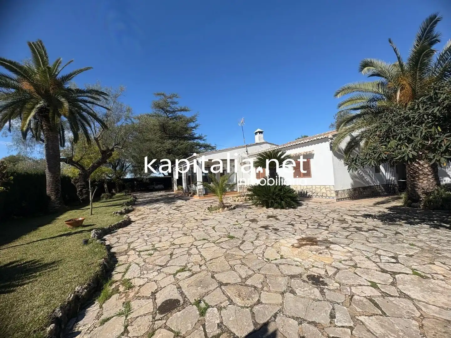 Vista exterior de Casa o xalet en venda en Barxeta amb Calefacció, Jardí privat i Terrassa