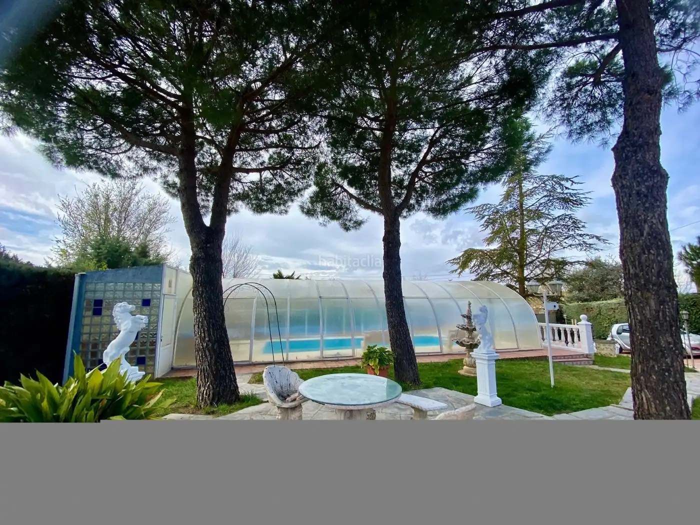House with pool for sale in Calle Ronda de Manchester 290, imagen 16